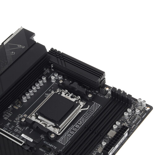 Купить Материнская плата GIGABYTE B650M AORUS PRO AX  5455030. Характеристики, отзывы и цены в Донецке