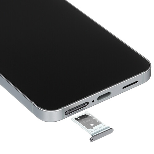 Купить 6.2" Смартфон Samsung Galaxy S25 128 ГБ серый  5612841. Характеристики, отзывы и цены в Донецке