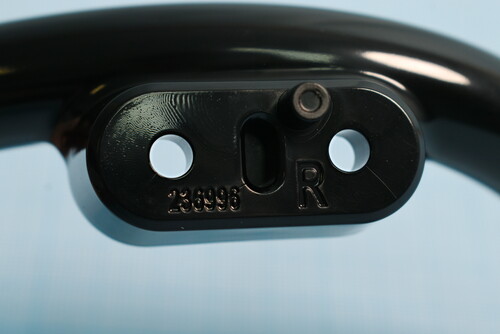 Купить Корпус (Ножка R) для телевизора DEXP 43FCS1 [236996] (Black)  9015263. Характеристики, отзывы и цены в Донецке