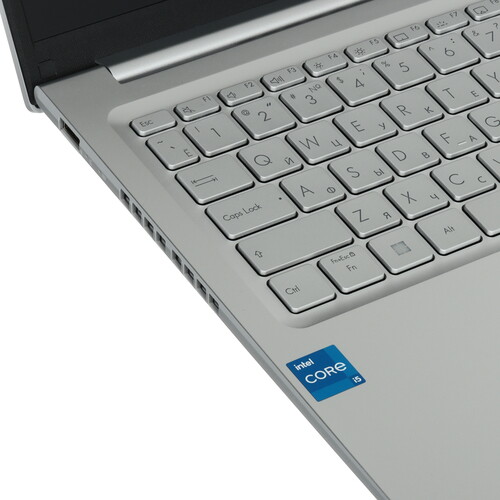 Купить 16" Ноутбук ASUS Vivobook 16 X1605VA-MB2104 серебристый  5626192. Характеристики, отзывы и цены в Донецке