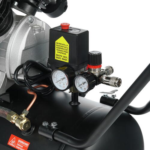 Купить Компрессор поршневой масляный Quattro Elementi KM 50-380 248-504  1167351. Характеристики, отзывы и цены в Донецке