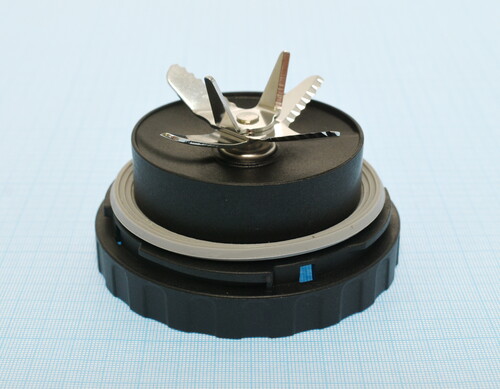 Купить Основание в сборе с ножом (Измельчитель) для стационарного блендера DEXP SB-1800A [N/A]  9054921. Характеристики, отзывы и цены в Донецке