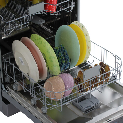 Купить Посудомоечная машина Indesit DF 5C80 D серебристый  9221602. Характеристики, отзывы и цены в Донецке