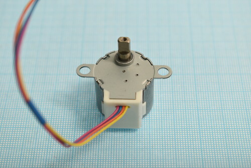 Купить Двигатель (Фокусировка) для проектора XGIMI Halo/Halo Plus/Mogo Pro Plus [N/A]  5459775. Характеристики, отзывы и цены в Донецке