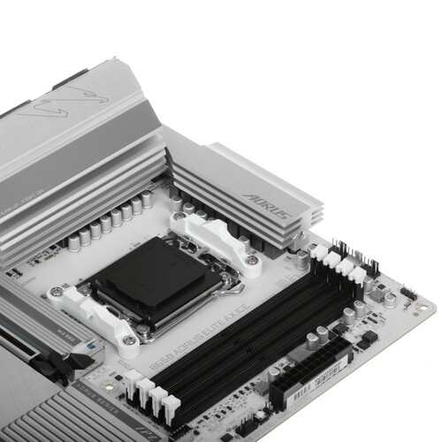 Купить Материнская плата GIGABYTE B650 AORUS ELITE AX ICE  5438136. Характеристики, отзывы и цены в Донецке