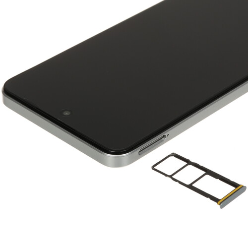 Купить 6.67" Смартфон realme C71 128 ГБ белый  5628816. Характеристики, отзывы и цены в Донецке
