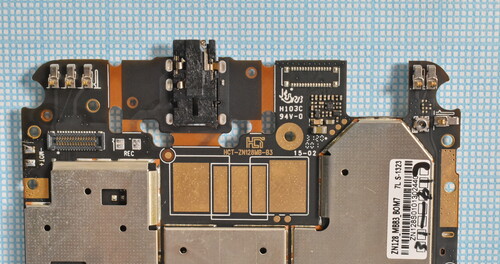 Купить Материнская плата для смартфона Blackview BV4900 (MT6761/3Gb/32Gb) [HCT-ZN128MB-B3]  4721117. Характеристики, отзывы и цены в Донецке