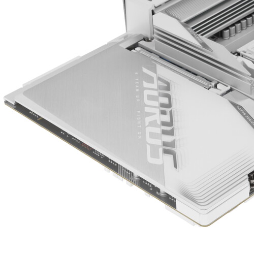Купить Материнская плата GIGABYTE B650E AORUS STEALTH ICE  5498938. Характеристики, отзывы и цены в Донецке