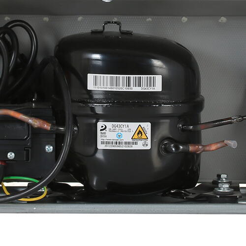 Купить Холодильник компактный   DEXP RF-SD090RMA/R красный  4703598. Характеристики, отзывы и цены в Донецке