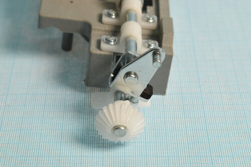 Купить Челночный узел для швейной машины DEXP SM-3800F  9163717. Характеристики, отзывы и цены в Донецке