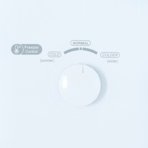 Купить Холодильник с морозильником   DEXP B4-33AMA серебристый  9245070. Характеристики, отзывы и цены в Донецке