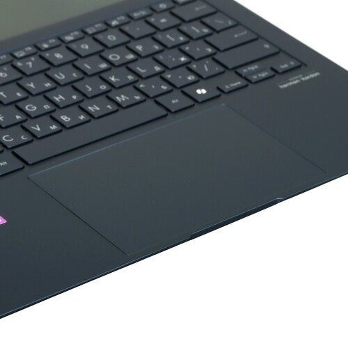 Купить 13.3" Ноутбук ASUS Zenbook S 13 OLED UX5304MA-NQ171 синий  5456018. Характеристики, отзывы и цены в Донецке