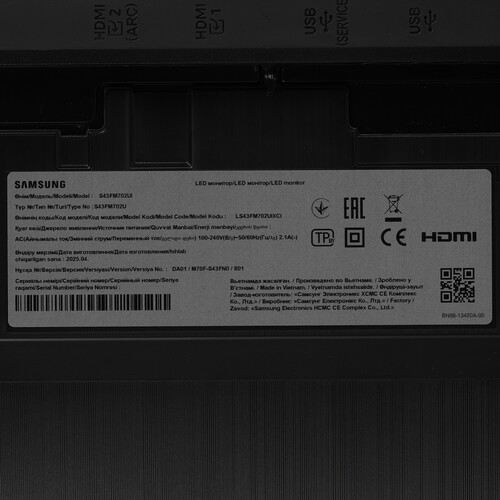 Купить 43" Смарт-монитор Samsung Smart M7 S43FM702UI черный  5629033. Характеристики, отзывы и цены в Донецке