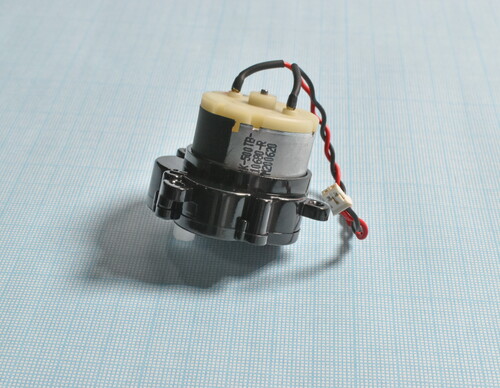 Купить Двигатель (Щетка R) для пылесоса-робота Xiaomi Mi Robot Vacuum Mop Essential  7714286. Характеристики, отзывы и цены в Донецке