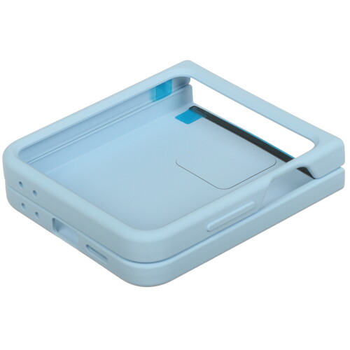 Купить Накладка  Samsung Silicone Case для Samsung Galaxy Z Flip6 голубой  5472518. Характеристики, отзывы и цены в Донецке