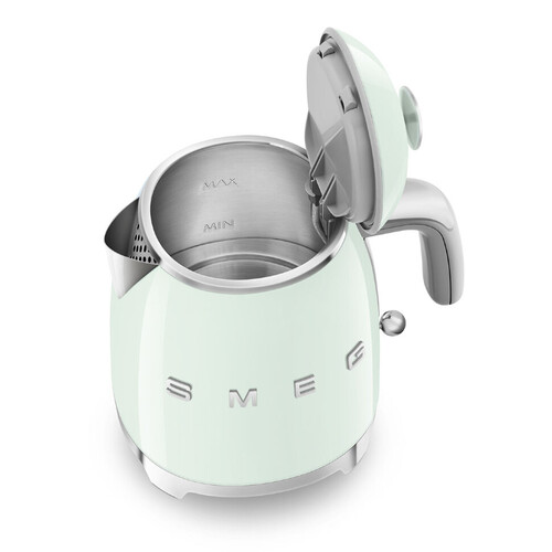Купить Электрочайник Smeg KLF05PGEU зеленый  5327261. Характеристики, отзывы и цены в Донецке