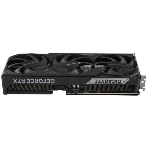 Купить Видеокарта GIGABYTE GeForce RTX 5070 Ti WINDFORCE OC SFF  5613391. Характеристики, отзывы и цены в Донецке