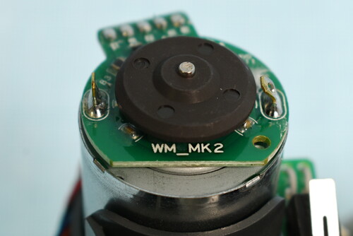 Купить Двигатель (В сборе с колесом R) для пылесоса-робота Roborock Q8 Max  9156650. Характеристики, отзывы и цены в Донецке