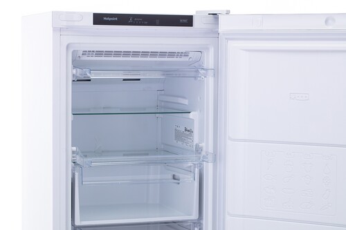 Купить Морозильный шкаф  Hotpoint HFZ 5151 W белый  5449842. Характеристики, отзывы и цены в Донецке