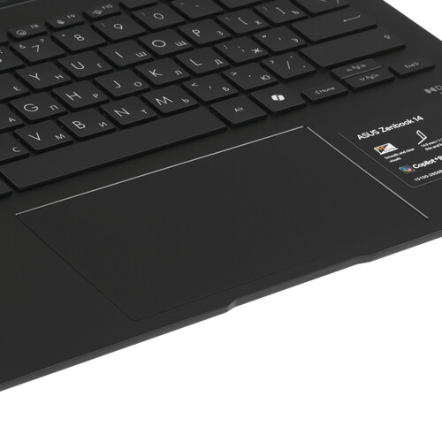 Купить 14" Ноутбук ASUS Zenbook 14 UM3406KA-QD177 черный  5612595. Характеристики, отзывы и цены в Донецке