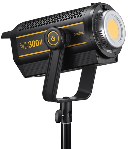Купить Осветитель Godox VL300II  9156373. Характеристики, отзывы и цены в Донецке