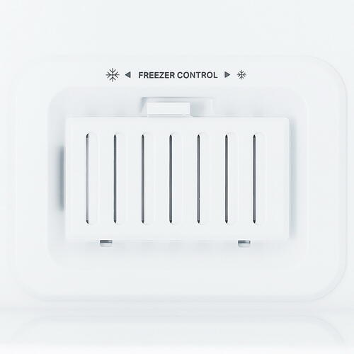 Купить Холодильник с морозильником   Indesit ITS 4200 W белый  9911312. Характеристики, отзывы и цены в Донецке