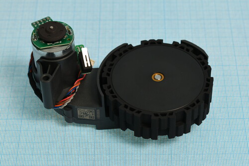 Купить Двигатель (В сборе с колесом R) для пылесоса-робота Roborock Q8 Max  9156650. Характеристики, отзывы и цены в Донецке