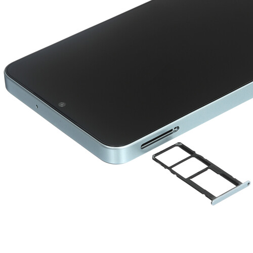 Купить 6.7" Смартфон Samsung Galaxy A06 128 ГБ голубой  5489212. Характеристики, отзывы и цены в Донецке