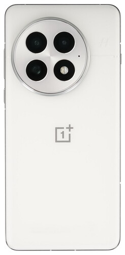 Купить 6.82" Смартфон OnePlus 13 512 ГБ белый  5612596. Характеристики, отзывы и цены в Донецке