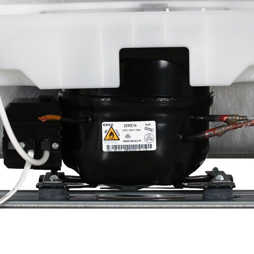 Купить Холодильник с морозильником   Indesit TIA 14 G серебристый  9183662. Характеристики, отзывы и цены в Донецке