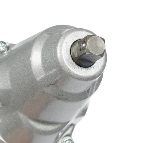 Купить Гайковерт Bort BSR-900  8135143. Характеристики, отзывы и цены в Донецке