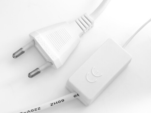 Купить Ночник RISALUX Перья розовый  9172386. Характеристики, отзывы и цены в Донецке