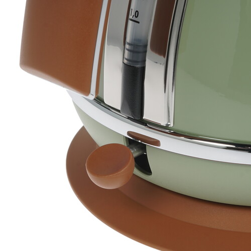Купить Электрочайник DeLonghi KBOV 2001.GR зеленый  6631619. Характеристики, отзывы и цены в Донецке
