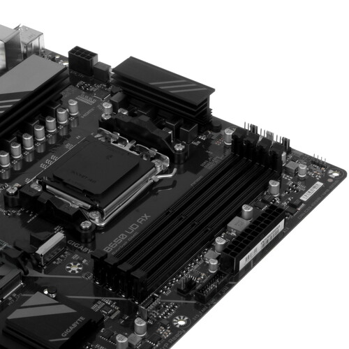Купить Материнская плата GIGABYTE B650 UD AX  5615150. Характеристики, отзывы и цены в Донецке