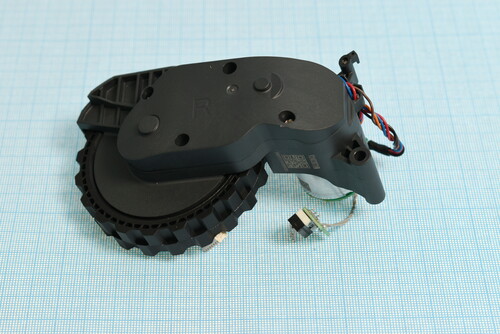 Купить Двигатель (В сборе с колесом R) для пылесоса-робота Roborock S7 Max Ultra  9156640. Характеристики, отзывы и цены в Донецке
