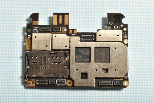 Купить Материнская плата для смартфона Blackview BV6600 (Helio A25/4GB/64Gb) [HCT-ZN128MB-B3]  4812914. Характеристики, отзывы и цены в Донецке