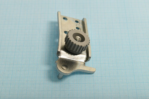 Купить Петля дверцы (Нижняя R) для холодильника DEXP RF-MN450DMA (Metal) [N/A]  9118084. Характеристики, отзывы и цены в Донецке