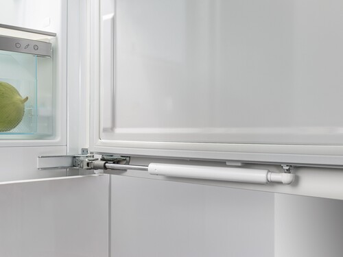 Купить Встраиваемый холодильник Liebherr ICc 5123-22 001  5465675. Характеристики, отзывы и цены в Донецке