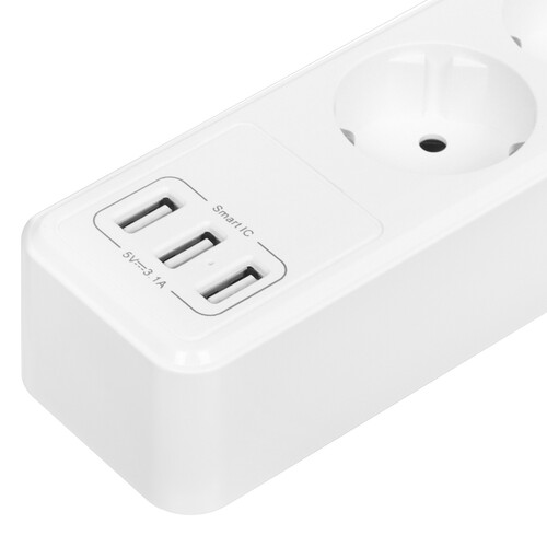 Купить Сетевой фильтр QUMO Power Bar 5SP4U (P-0005) белый  5416310. Характеристики, отзывы и цены в Донецке