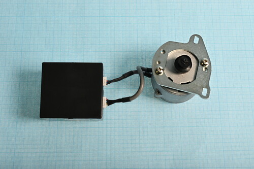 Купить Двигатель для швейной машины Reoka RKSM-1034 (220-240V_100W) (HY-TK-350) [N/A]  9211705. Характеристики, отзывы и цены в Донецке