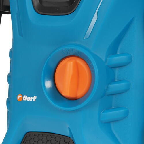 Купить Мойка высокого давления Bort BHR-1700-Pro  9953869. Характеристики, отзывы и цены в Донецке