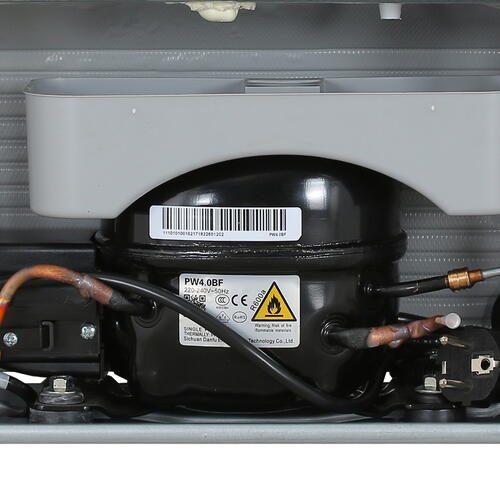 Купить Холодильник компактный   Centek CT-1710 белый  9975016. Характеристики, отзывы и цены в Донецке