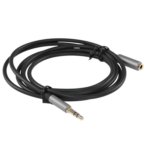 Купить Кабель   Ugreen jack 3.5 мм - jack 3.5 мм черный  9178994. Характеристики, отзывы и цены в Донецке