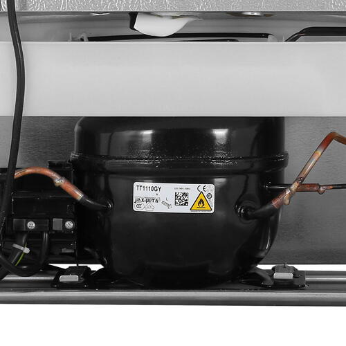Купить Холодильник с морозильником   Hisense RB434N4BC2 серебристый  9063231. Характеристики, отзывы и цены в Донецке