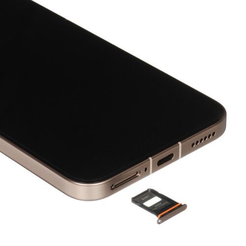 Купить 6.83" Смартфон Xiaomi 15T Pro 256 ГБ золотистый  5636555. Характеристики, отзывы и цены в Донецке