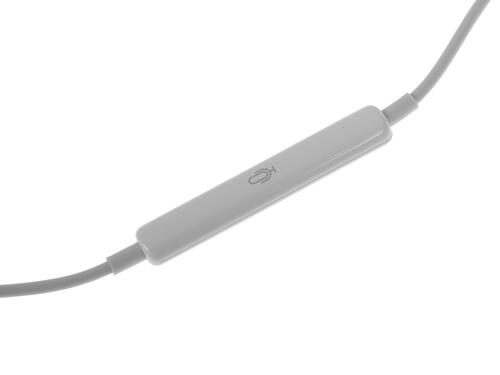 Купить Проводные наушники Apple EarPods (Lightning) белый  5426179. Характеристики, отзывы и цены в Донецке