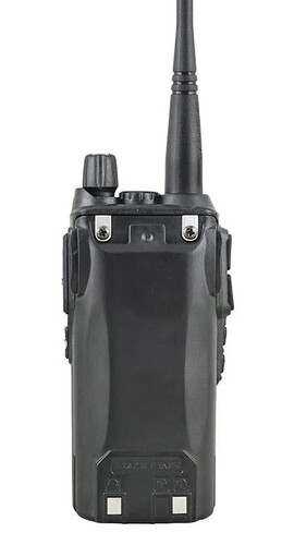 Купить Радиостанция Baofeng UV-82 5W черный  9152928. Характеристики, отзывы и цены в Донецке