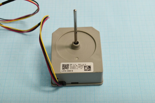 Купить Двигатель (Вентилятор) для холодильника DEXP SBS510M (12V_3W) [ZWF-11-3]  9118080. Характеристики, отзывы и цены в Донецке