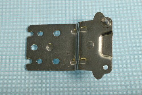 Купить Петля дверцы (Нижняя) для холодильника DEXP B4-27AMA (Metal)  9118076. Характеристики, отзывы и цены в Донецке