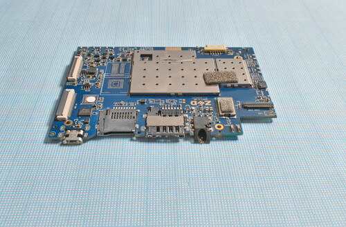 Купить Материнская плата для планшетного ПК DEXP Ursus K17 (SC7731E/2Gb/16Gb) [SD863-G-MB_V1.1]  1687083. Характеристики, отзывы и цены в Донецке